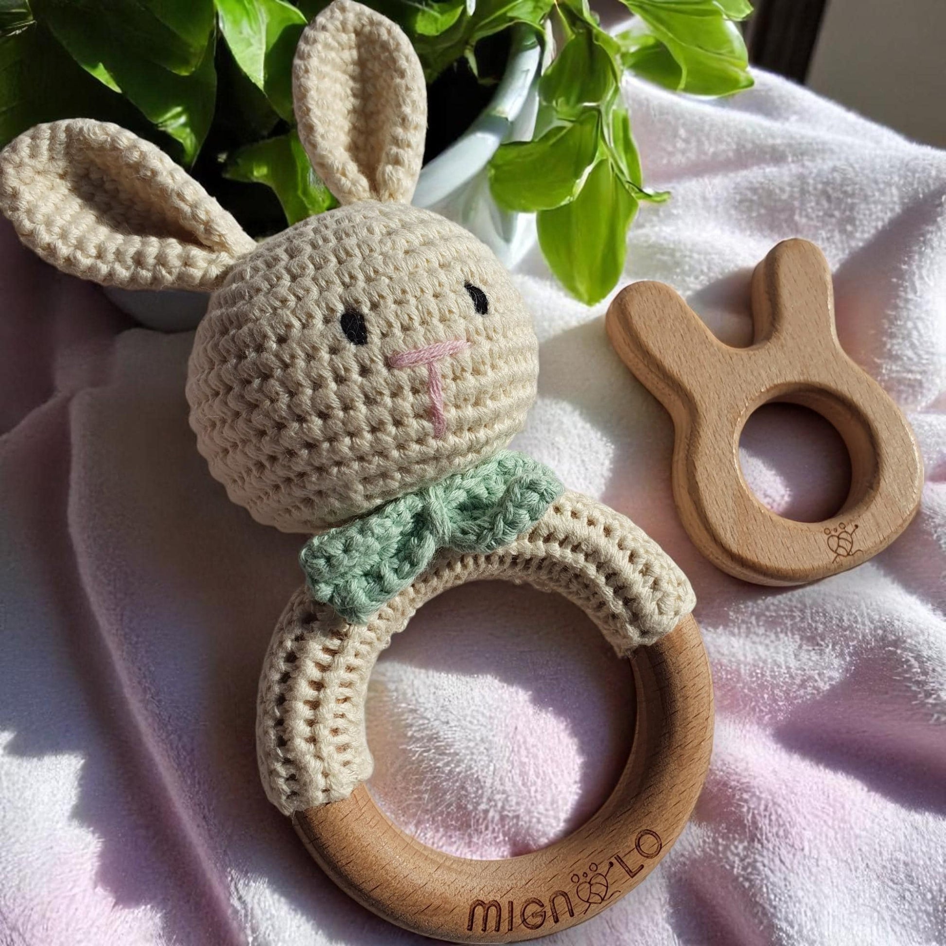 Handmade crochet bunny rattle set – perfect baby gift idea for newborns, baby showers, infant presents, and first birthdays. Soft, baby-safe, and beautifully packaged for gifting.